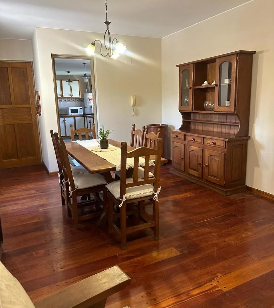 Departamento Amplio Y Confortable En Mendoza Argentine